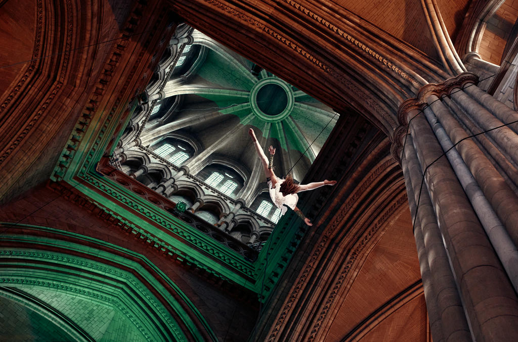 Yskynna Dancer at Truro Cathedral